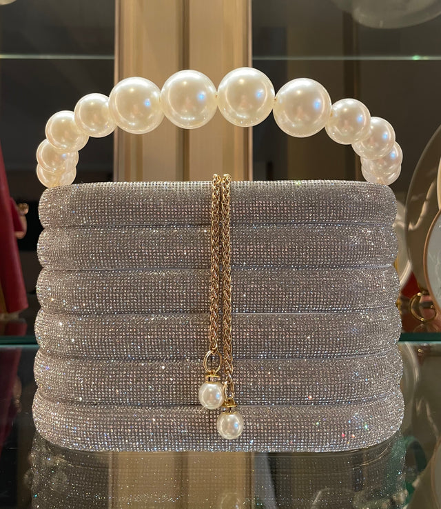 Lolita Crystal bag with Pearl handle in White