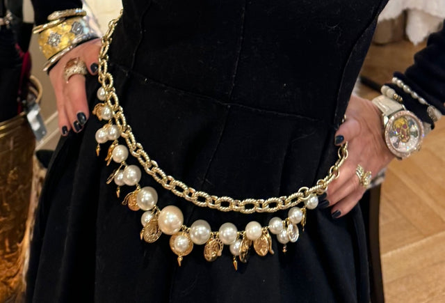 Elizabeth pearl coin belt