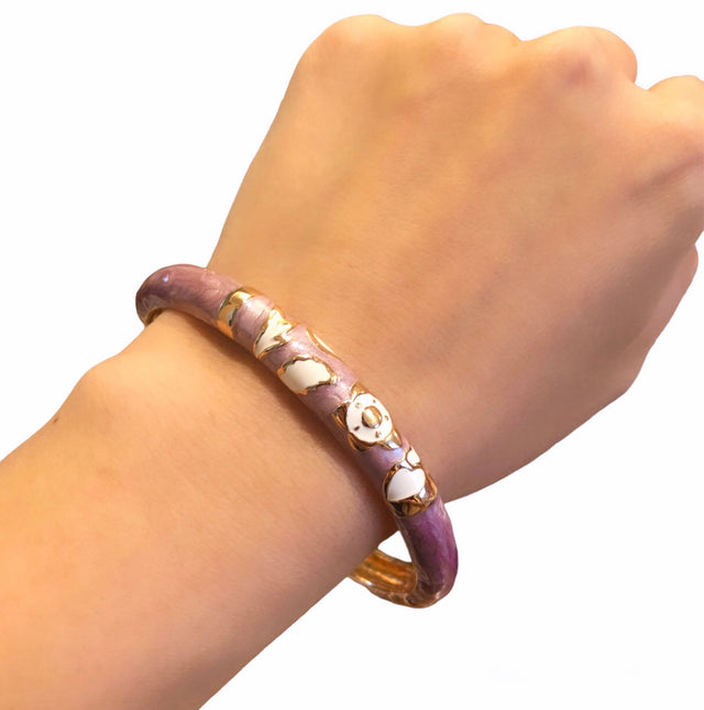 Lilac enamel spring bangle