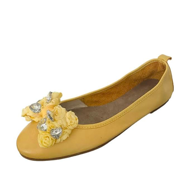 Ballerina Flats in Yellow