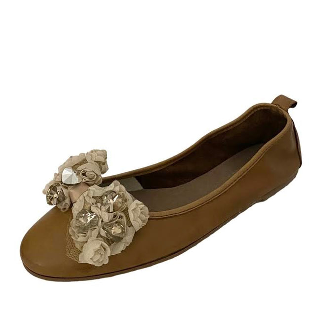 Ballerina Flats in Beige