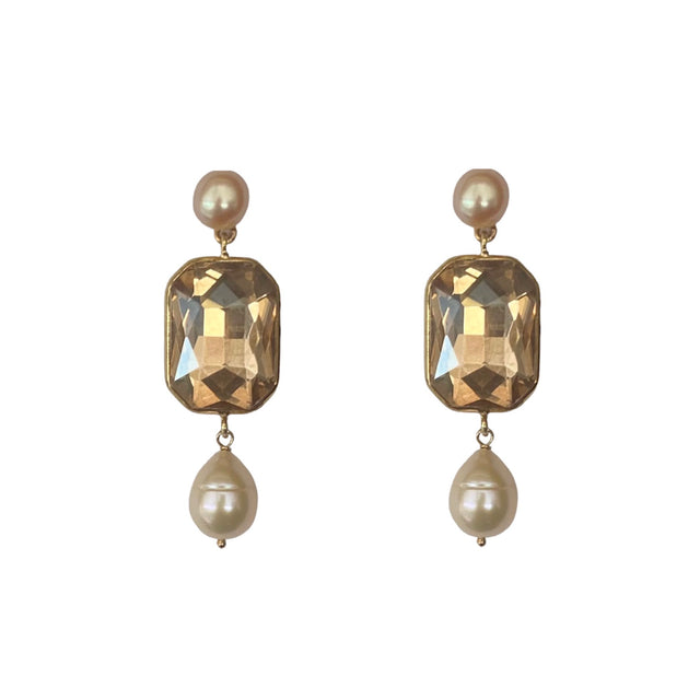 Drop earrings with pearls and crystal