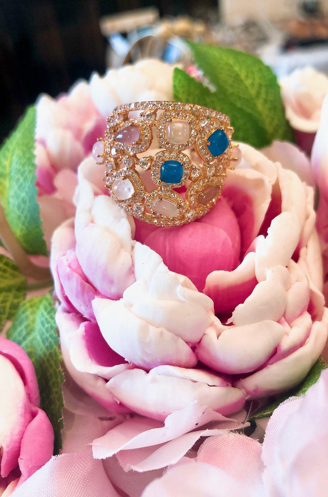 Cocktail Openwork Ring