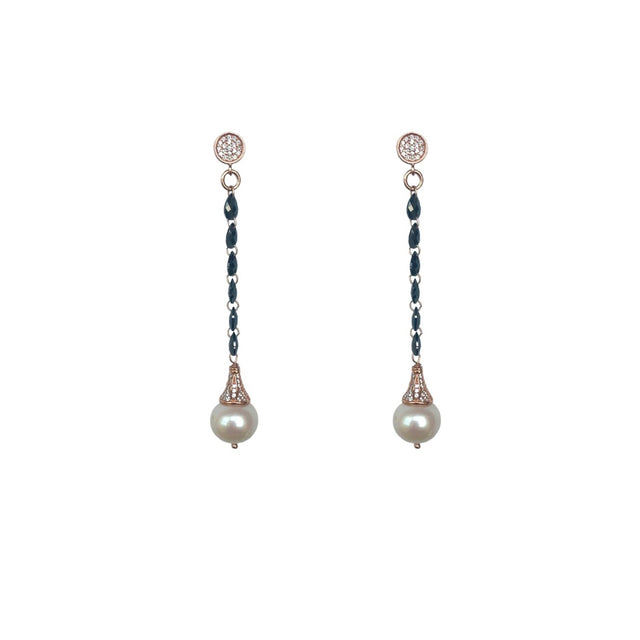 Drop chain earrings in onyx