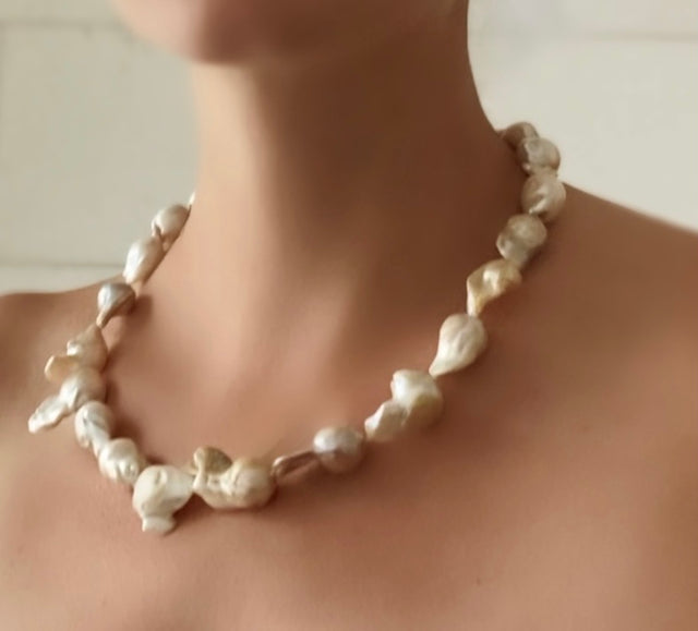 Yelena NY Baroque Pearl Necklace 20in