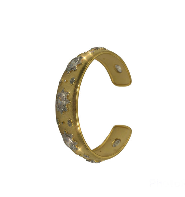 Taranto Cuff in gold