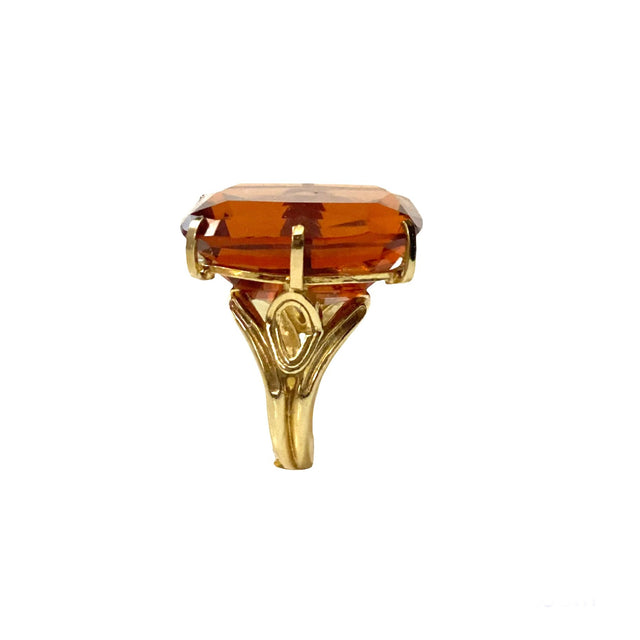 Statement Ring in Cognac