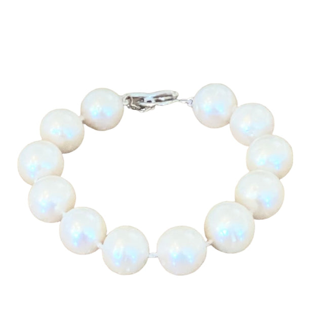 Single Strand Pearl Bracelet with crystal clasp