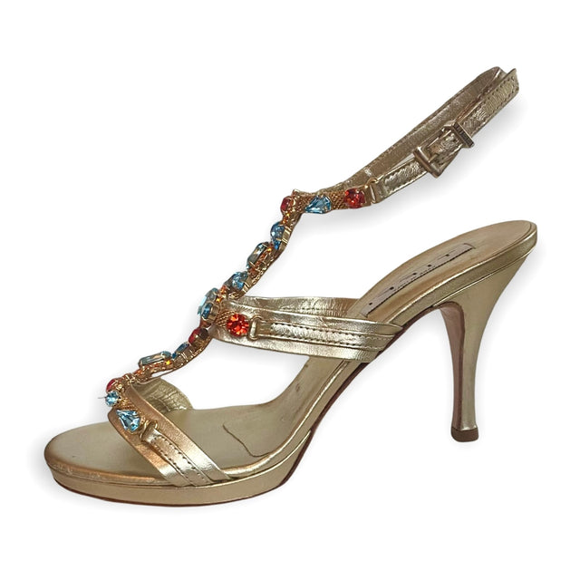 Kitten Heel Tiffi Capri Sandals in Coral and Blue