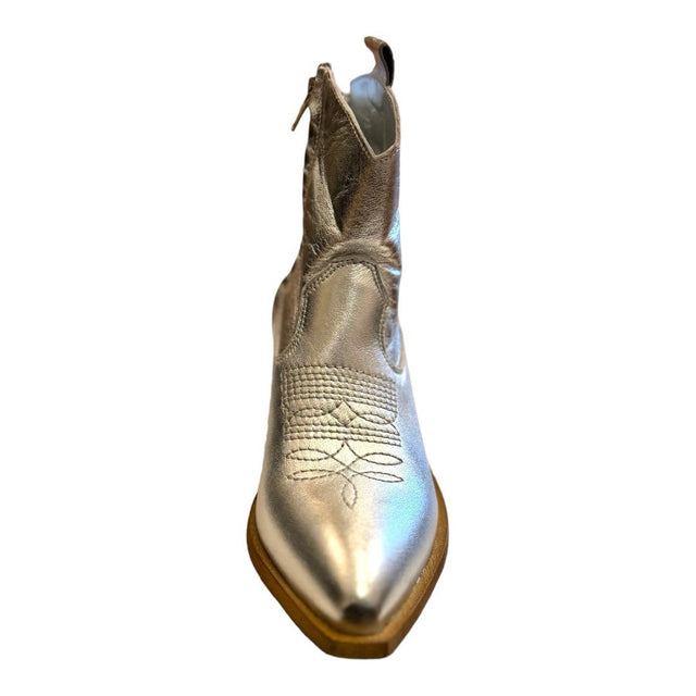 Aria Laminated Cowboy Boots in Silver