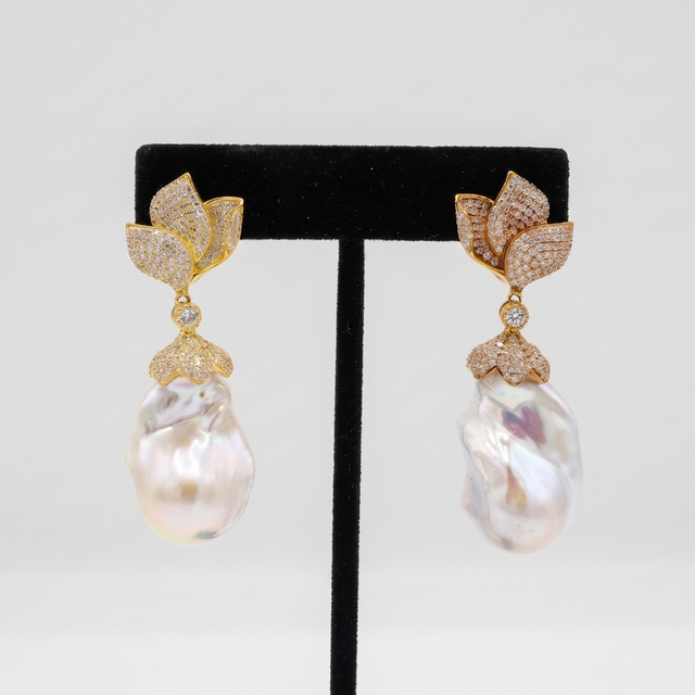 Pearl Drop Earrings