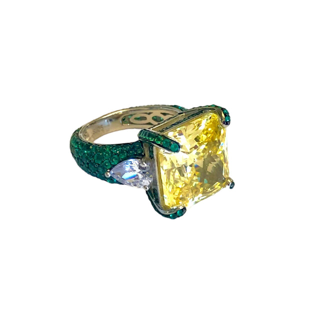 Jumbo Solitaire Ring in Champagne and Emerald