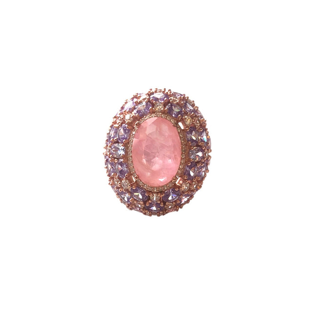 Cocktail ring in light pink