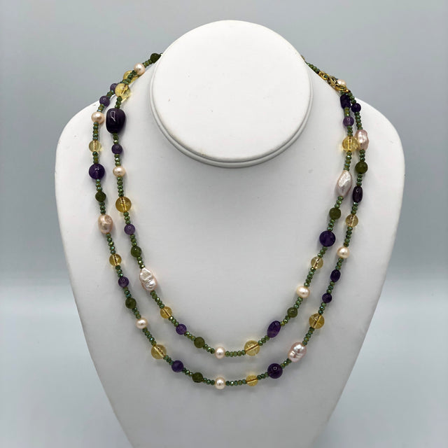 Long beaded necklace with pearl, amethyst, quartz