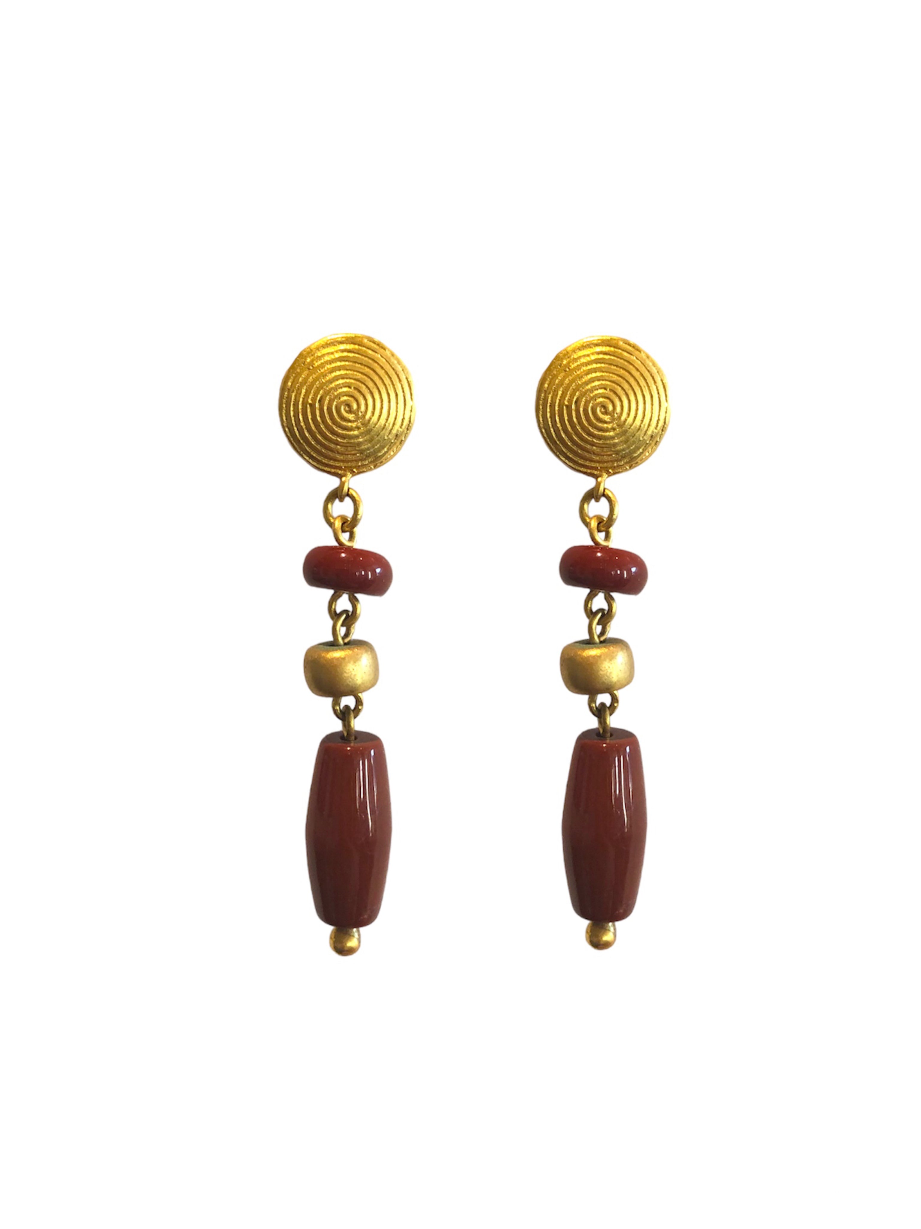 Tiered gold earrings accented with the vibrance of a pink stone | Gold  jewelry fashion, Small earrings gold, Gold jewelry simple