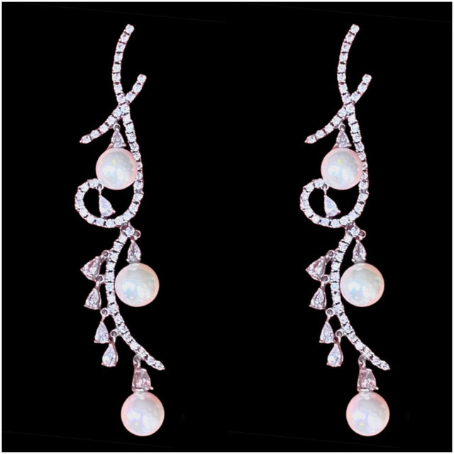 Gala Pearls and Crystal Earrings