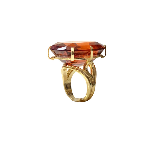 Statement Ring in Cognac