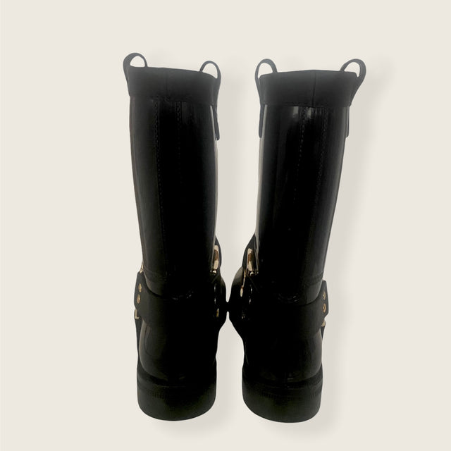 Short Rain Boots with Stirrup Details